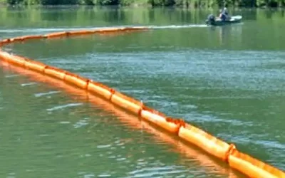 Different Types of Inflatable Oil Containment Booms and Barriers